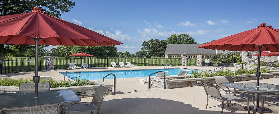 The outdoor pool at Swan Lake Resort and Conference Center in Plymouth, IN